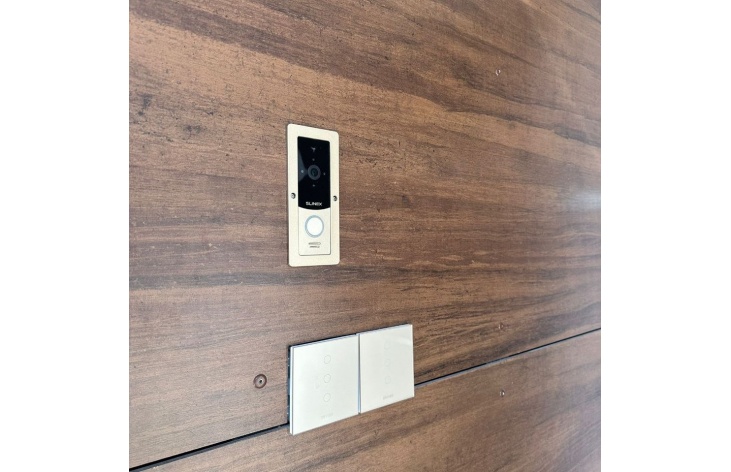 Slinex ML-20HD (gold + black) Individual outdoor panel with AHD/CVBS support